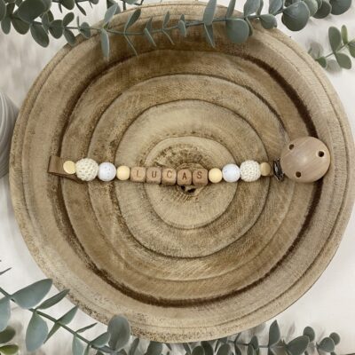 Attache tétine crème et blanc