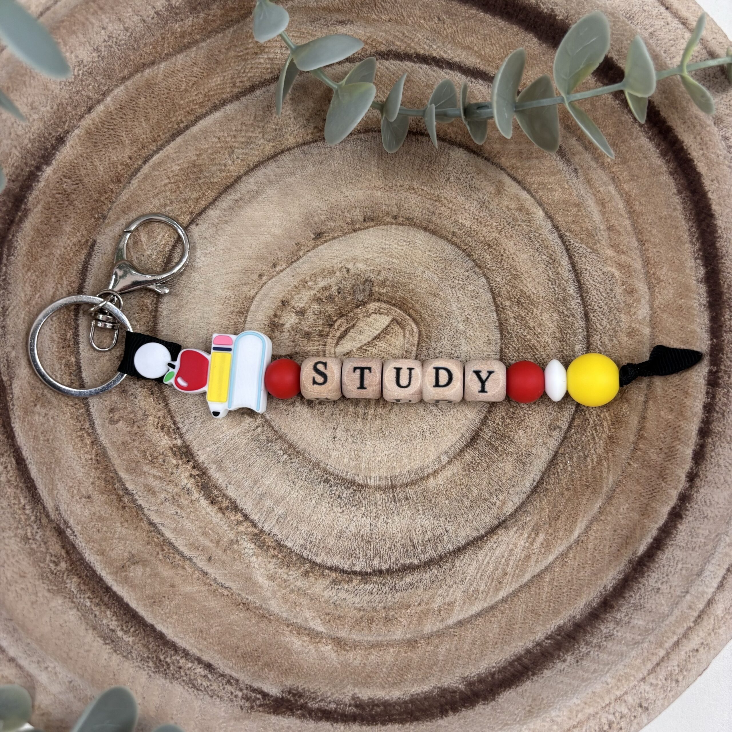 Porte-clé écolier et rouge